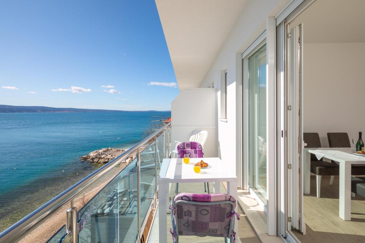 Absolute Beach Holidays Apartamento Dugi Rat Exterior foto