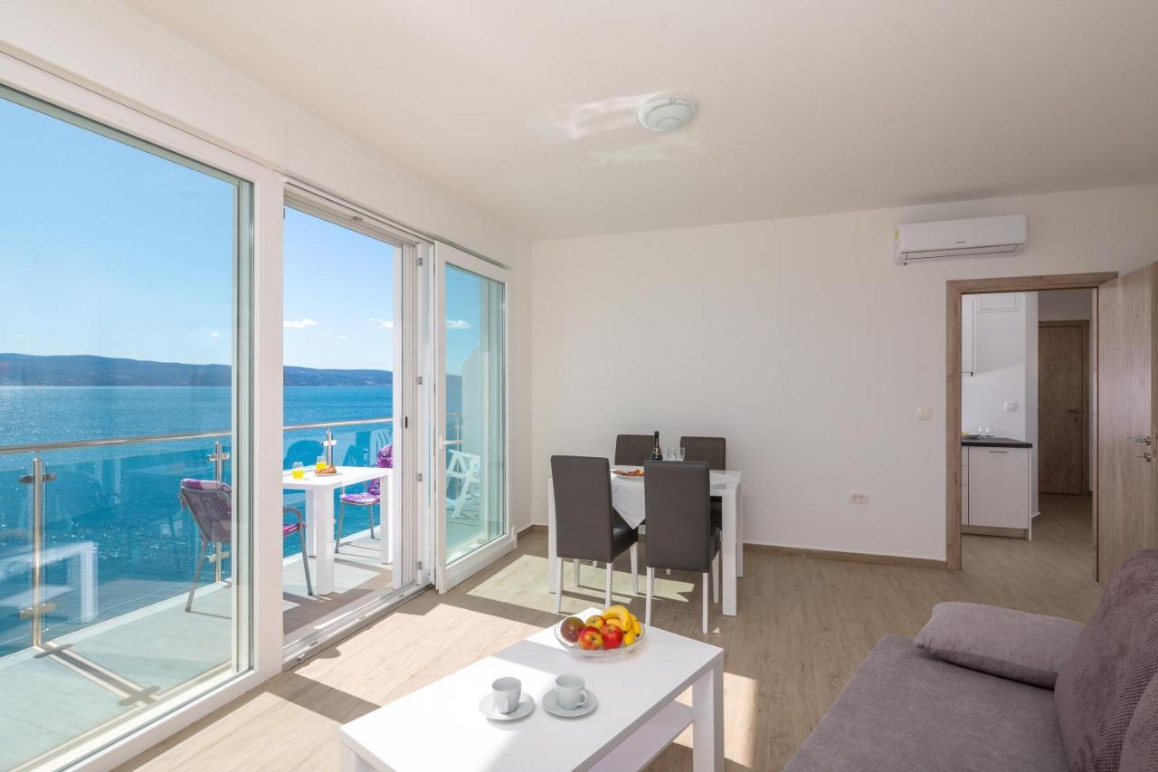 Absolute Beach Holidays Apartamento Dugi Rat Exterior foto