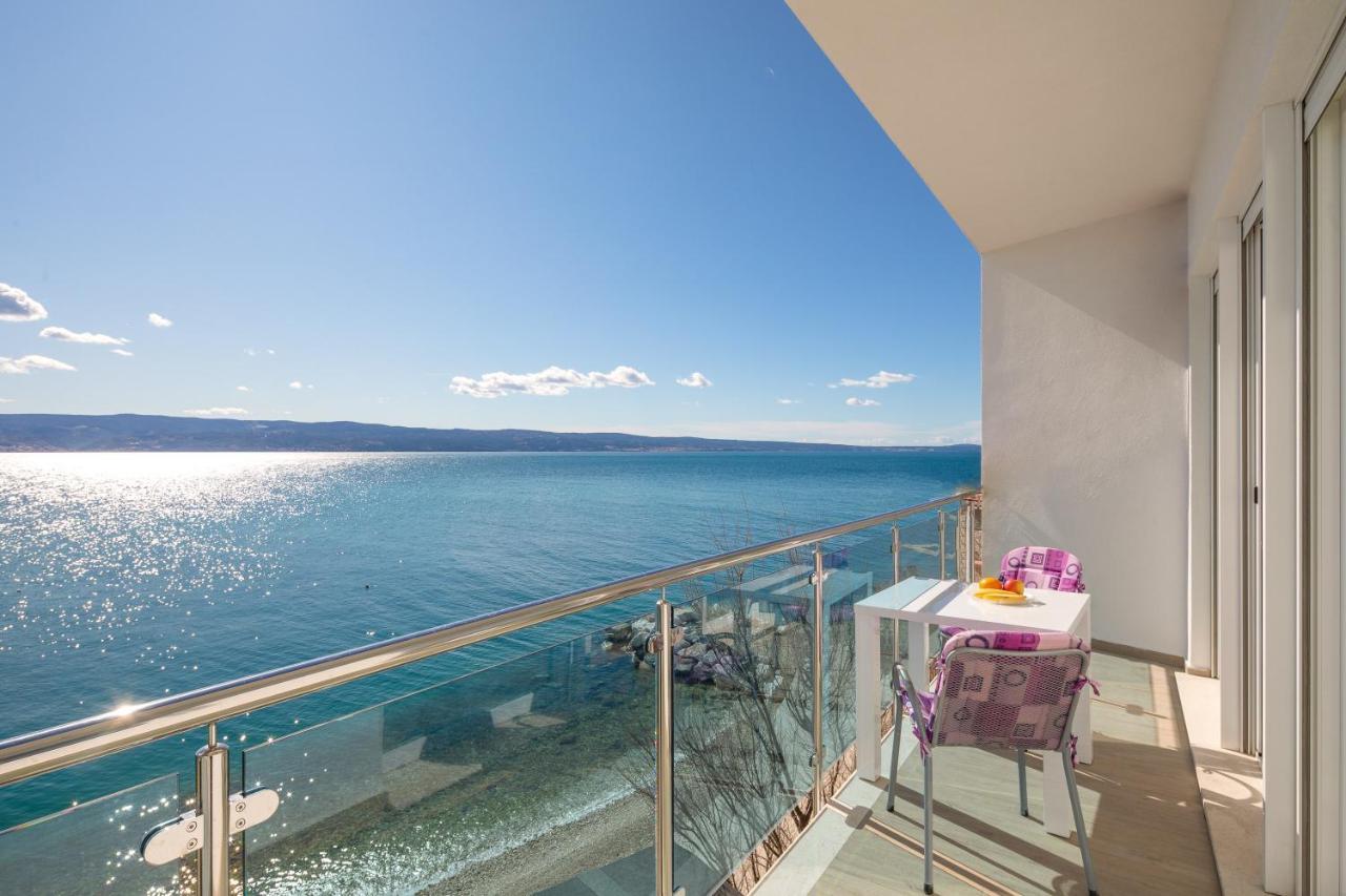 Absolute Beach Holidays Apartamento Dugi Rat Exterior foto