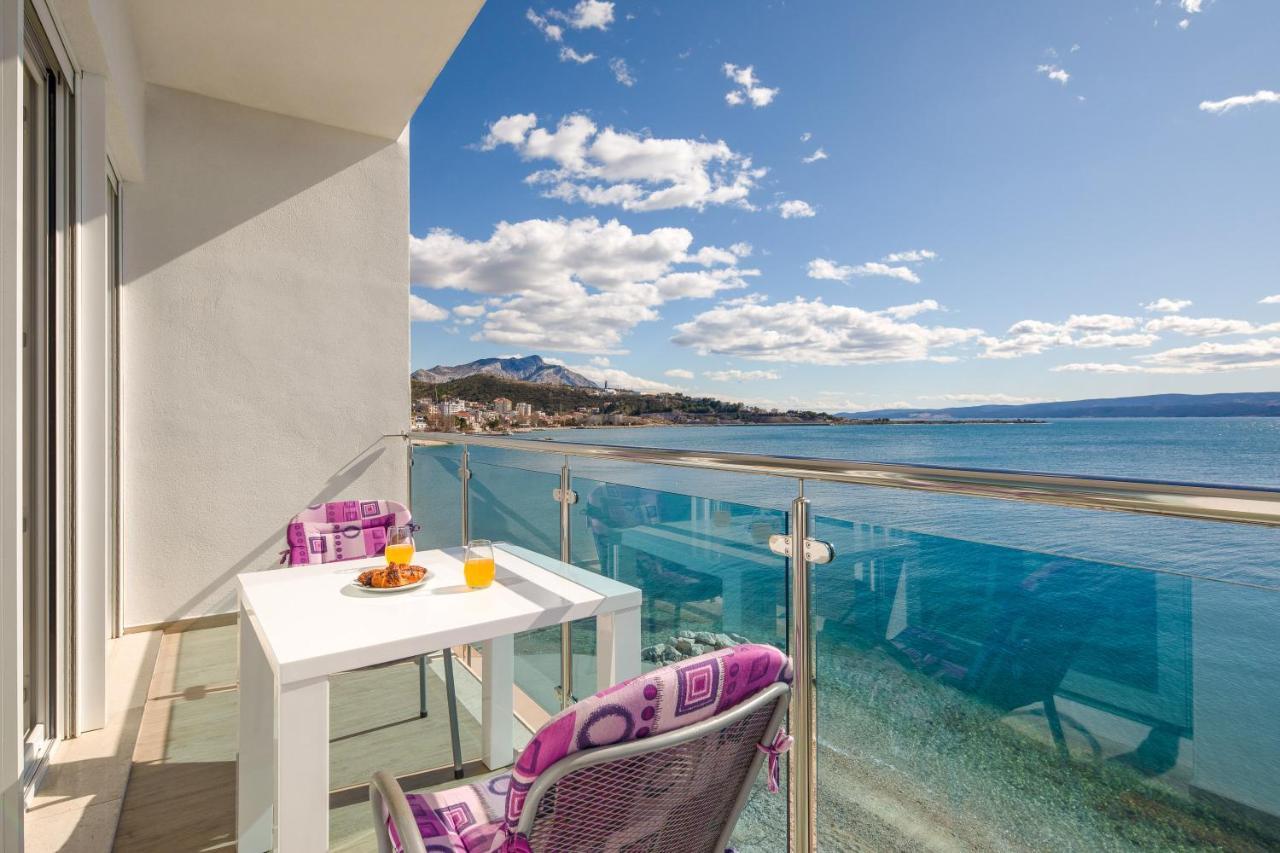 Absolute Beach Holidays Apartamento Dugi Rat Exterior foto